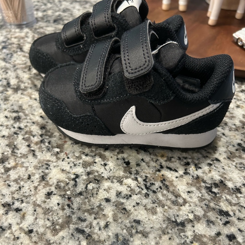 Nike md valiant in 5c